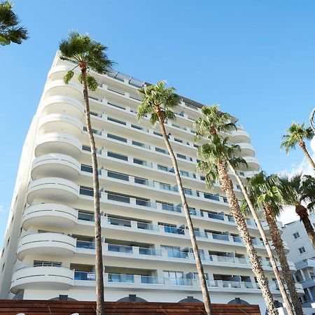 Finikoudes Luxury Apartments Ларнака Экстерьер фото
